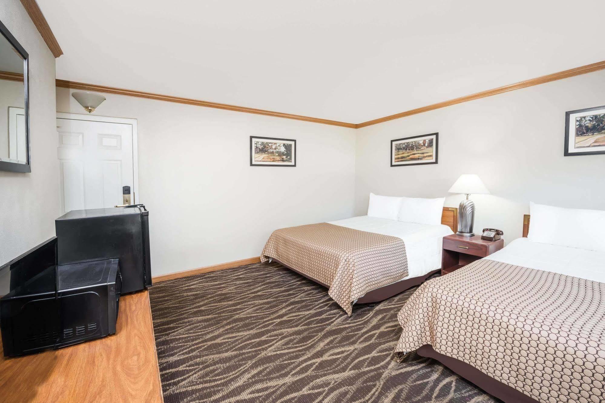 Knights Inn Jacksonville Ngoại thất bức ảnh
